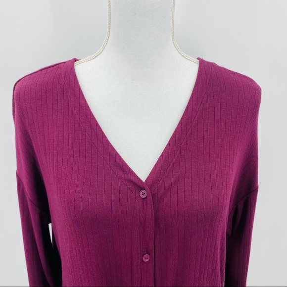 14th & Union Long Sleeve Top Ribbed Burgundy Fig Button Tie Front Medium P - Picture 2 of 9